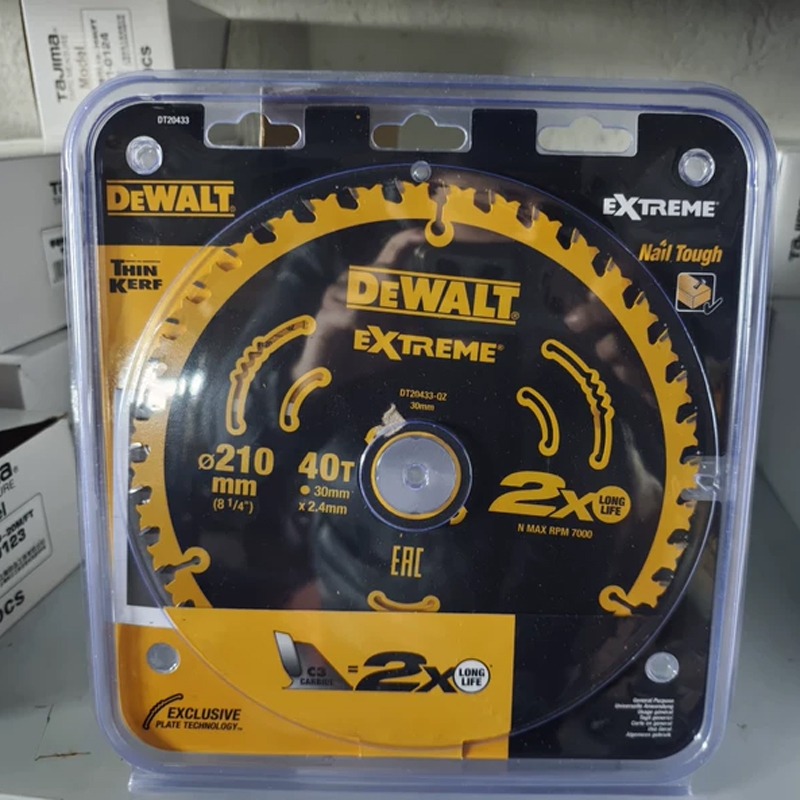 DEWALT DT20433 Extreme 210mm 4 - đánh giá và giá Woodworking Kerf